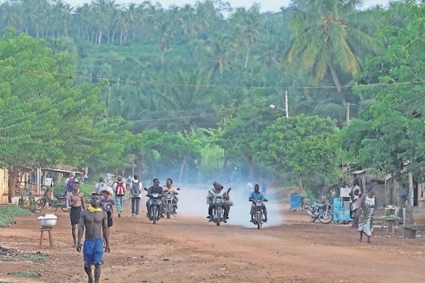Strasse in Togo Afrika